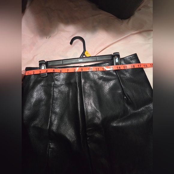 Old Navy Black Faux Leather Skirt (Size L) - Picture 4 of 5